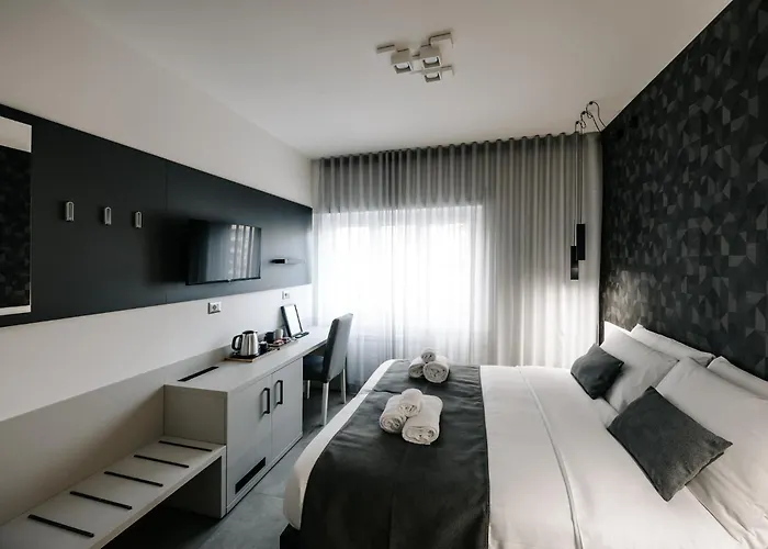 Lumas 4* Roma